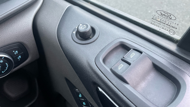 Ford Transit Custom 290 L1 Diesel Fwd 2.0 EcoBlue 185ps Low Roof Sport Van Auto